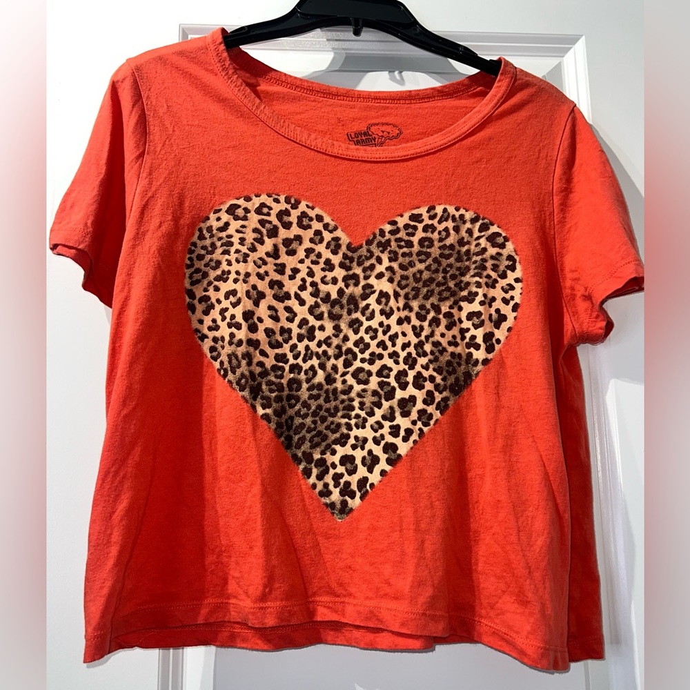 Cheatta Heart Graphic tee